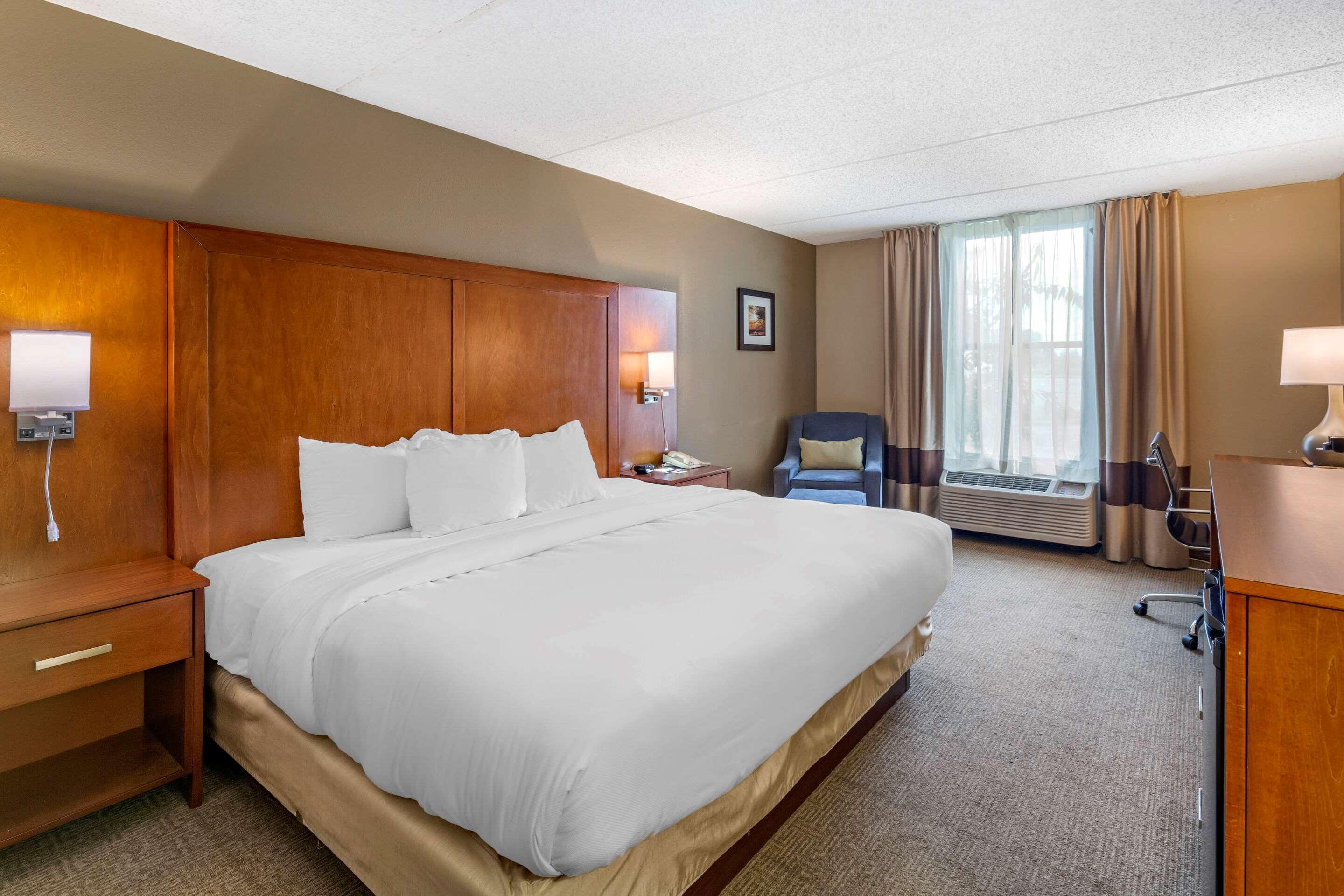 Comfort Inn Alliance Exterior foto