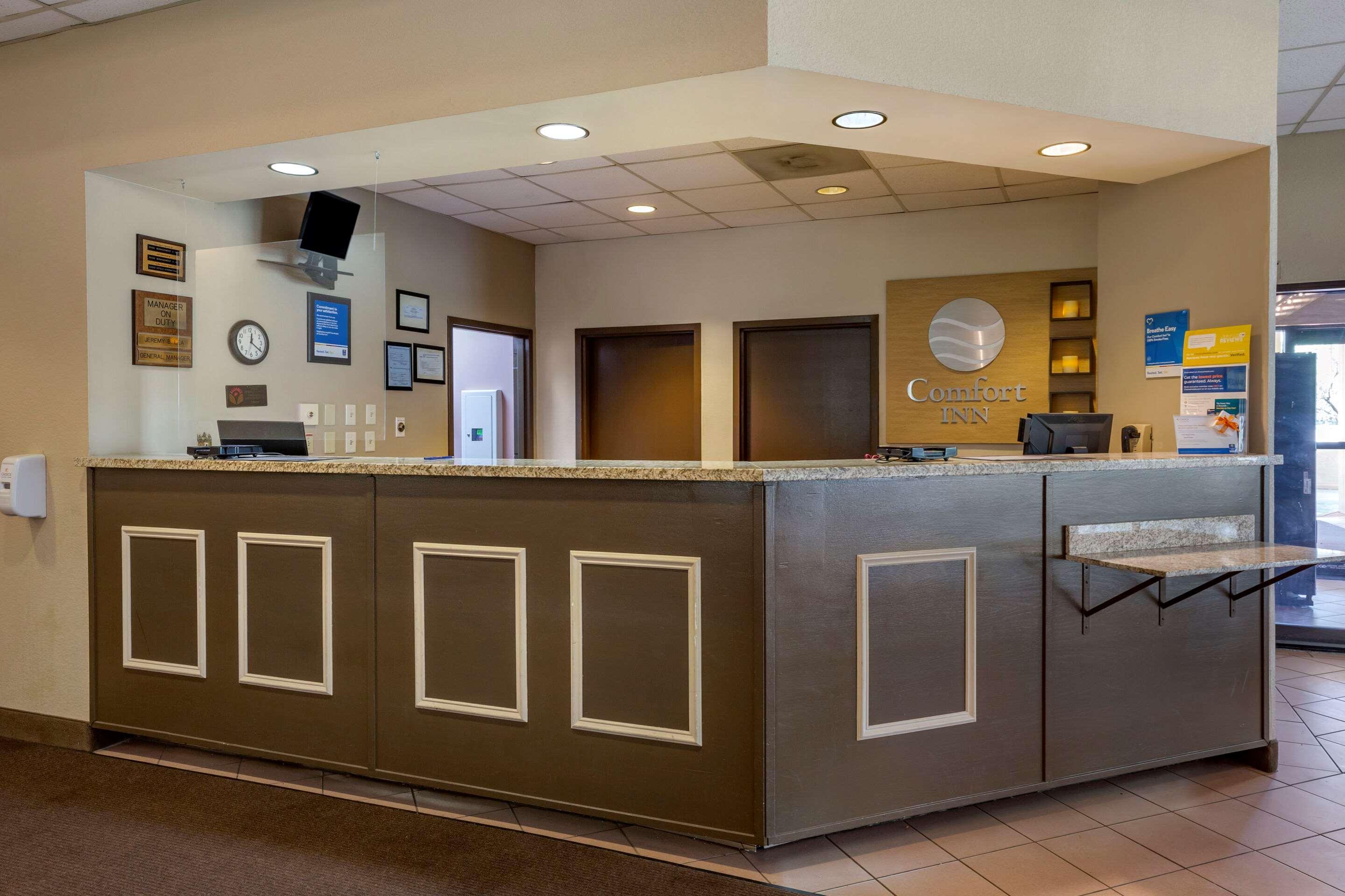 Comfort Inn Alliance Exterior foto