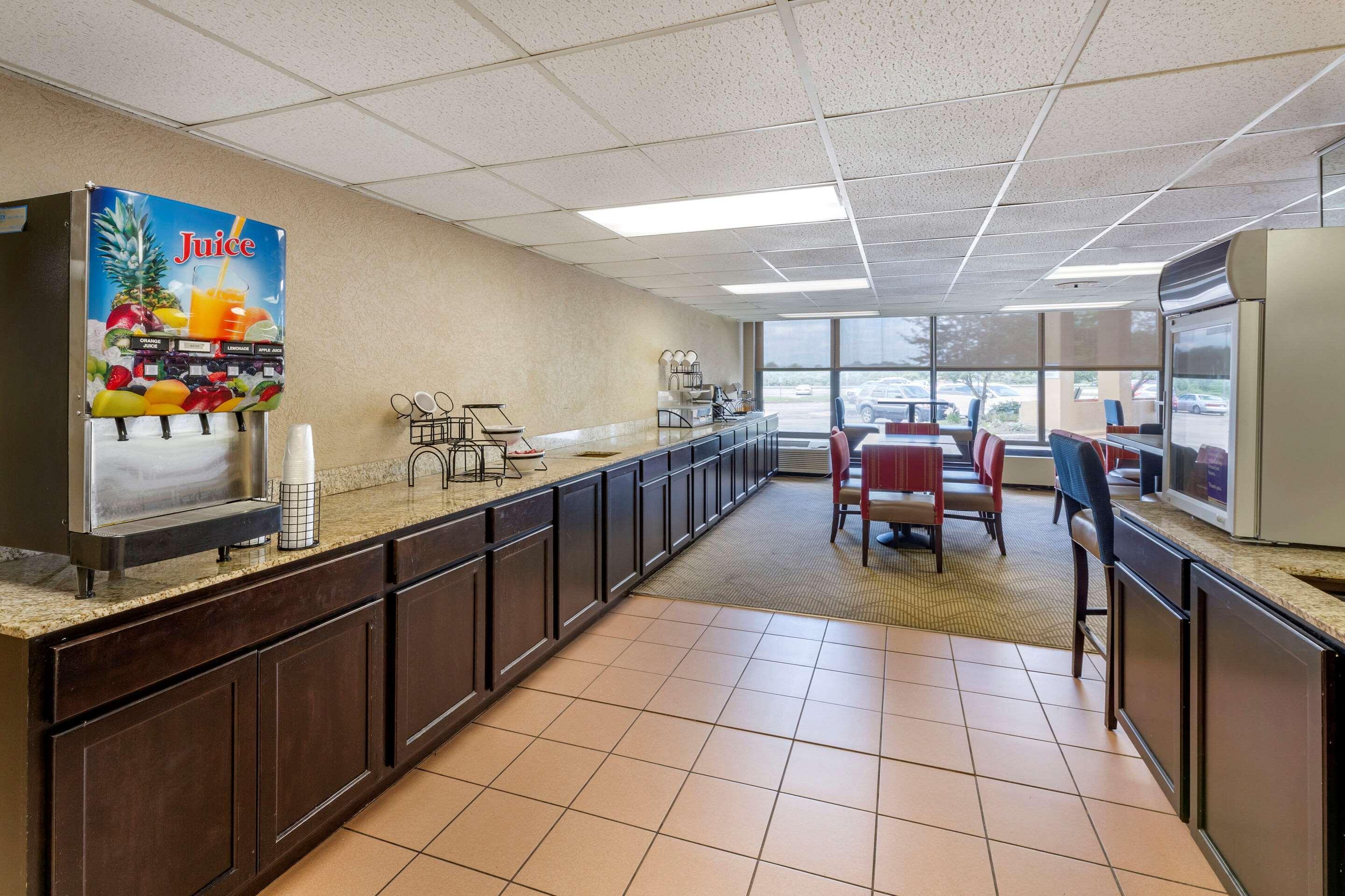 Comfort Inn Alliance Exterior foto